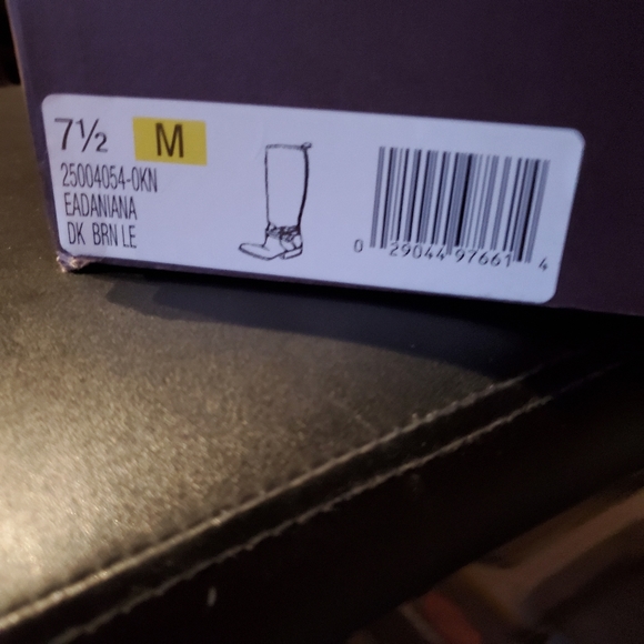 ENZO ANGIOLINI brown leather tall boots - Picture 5 of 5